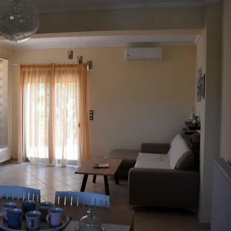 Summer House In Halkidiki Paralia Dionysiou